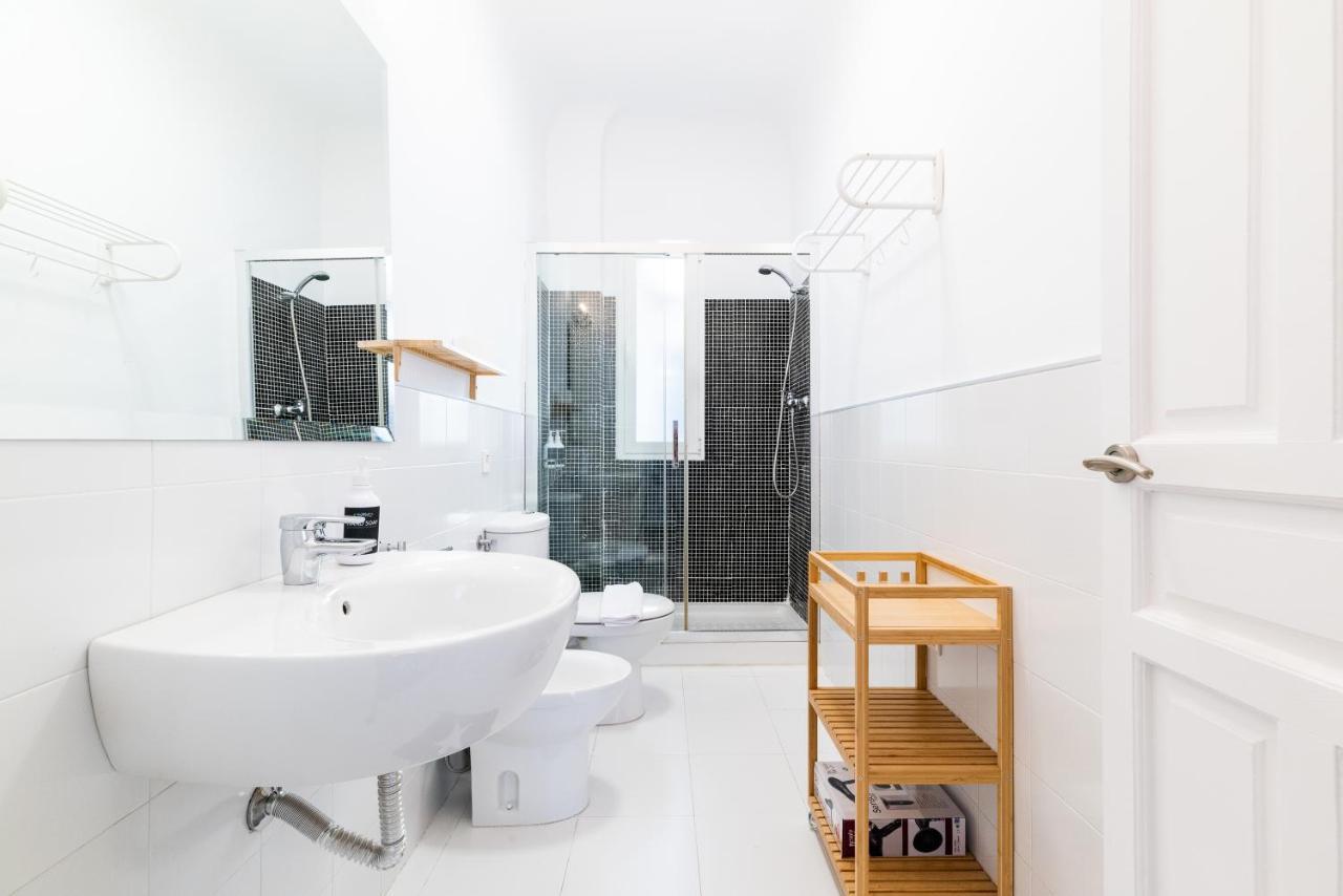 Wekey Homes San Miguel Con Patio, Centro Ciudad غرناطة المظهر الخارجي الصورة