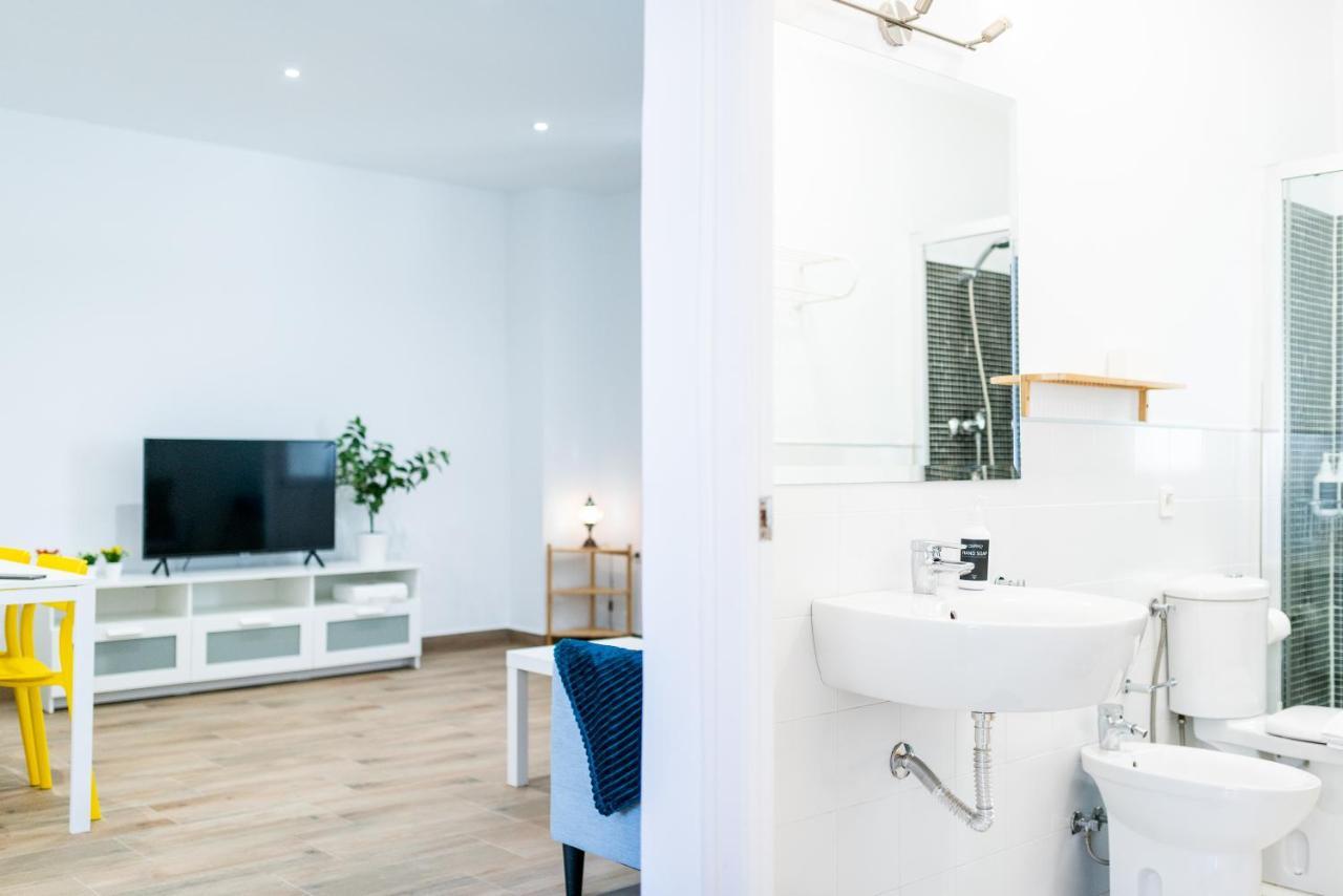 Wekey Homes San Miguel Con Patio, Centro Ciudad غرناطة المظهر الخارجي الصورة