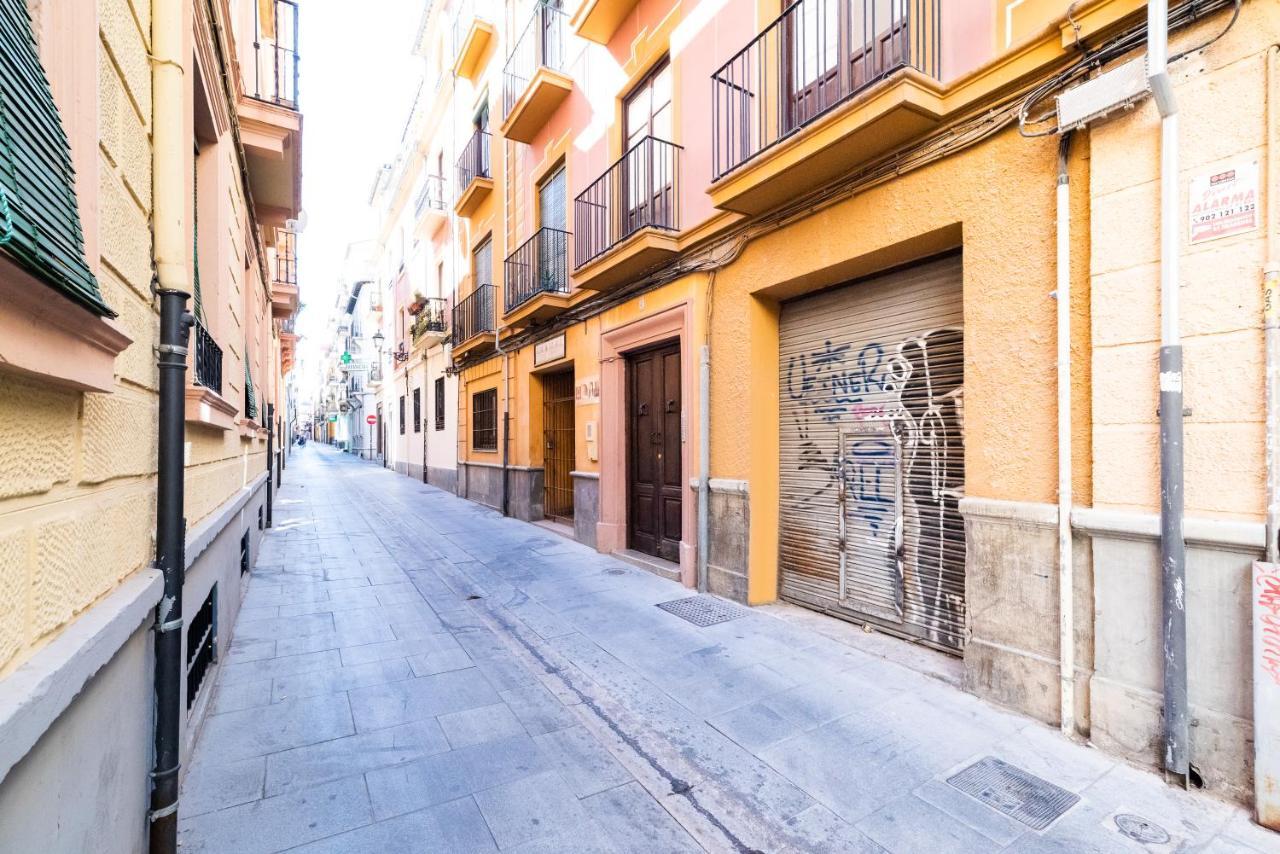 Wekey Homes San Miguel Con Patio, Centro Ciudad غرناطة المظهر الخارجي الصورة
