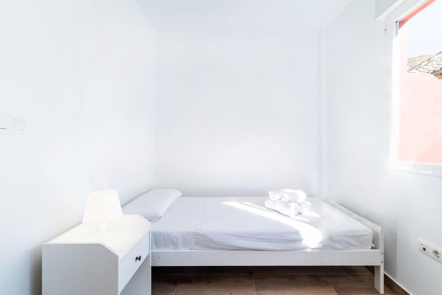 Wekey Homes San Miguel Con Patio, Centro Ciudad غرناطة المظهر الخارجي الصورة